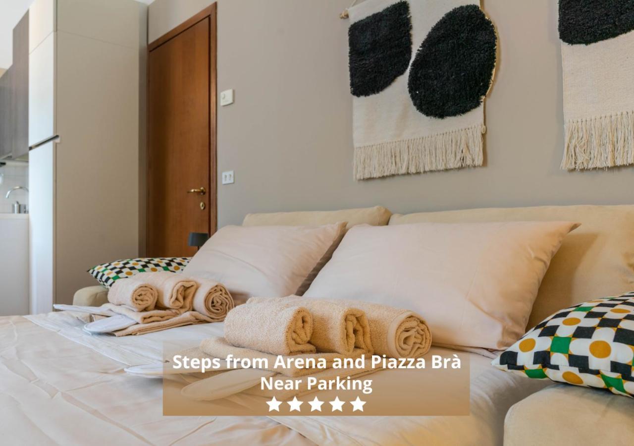 -Near Arena & Parking - Pet Friendly Historical Arena Palace Apartment Verona Exterior photo
